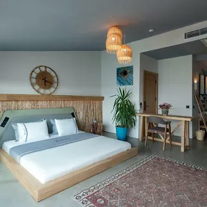 2* Hotel Harbour
