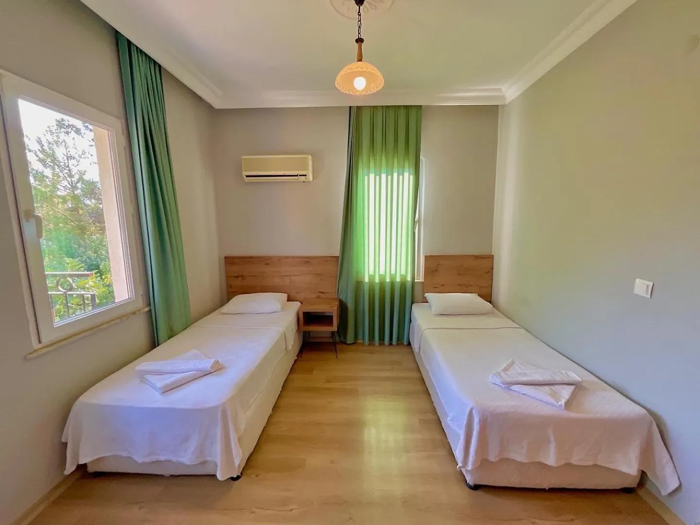 Guenes Boutique Hotel - Oludeniz Fethiye 3*,